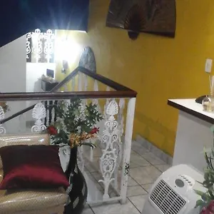 Residencia Familiar Quarto em Acomodações Particulares